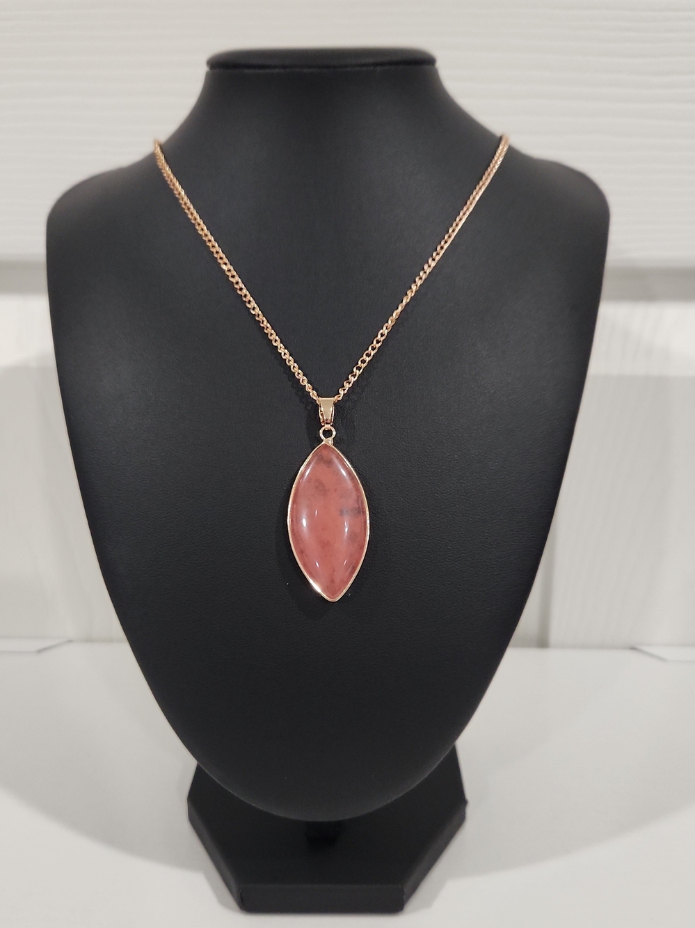 Rose Quartz Pendant Necklace 28" Adjustable Gold Tone Marquis Cut Stone W/ Box